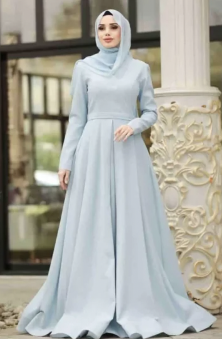 √ Baju Biru Langit Cocok Dipadukan dengan Jilbab Warna Apa?